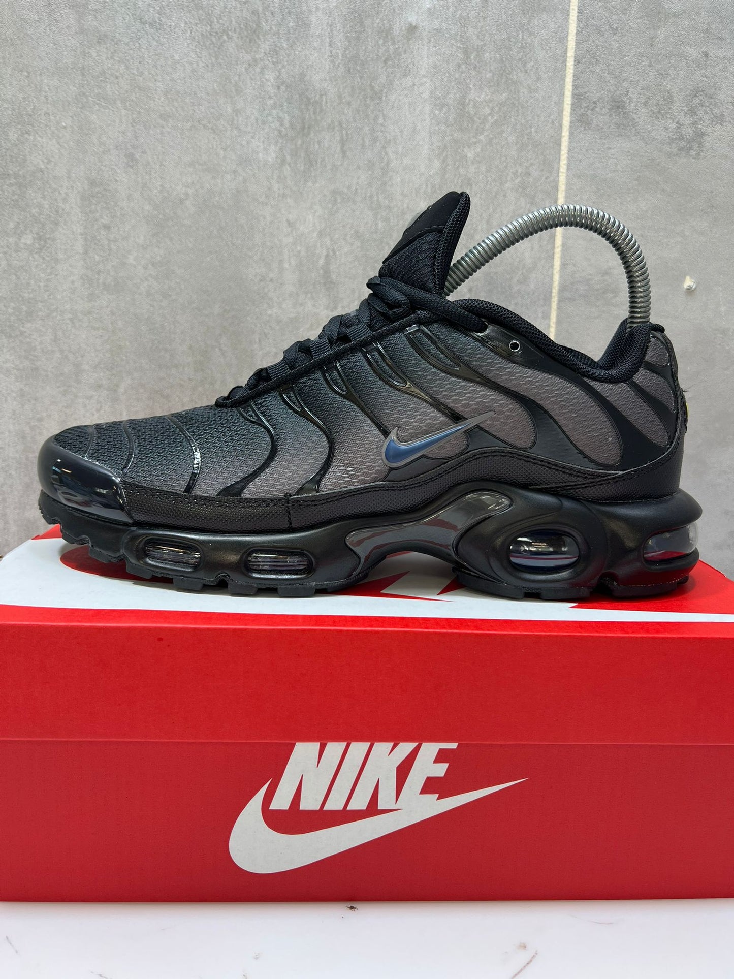 Nike Air Max Plus Men's Trainers Black
