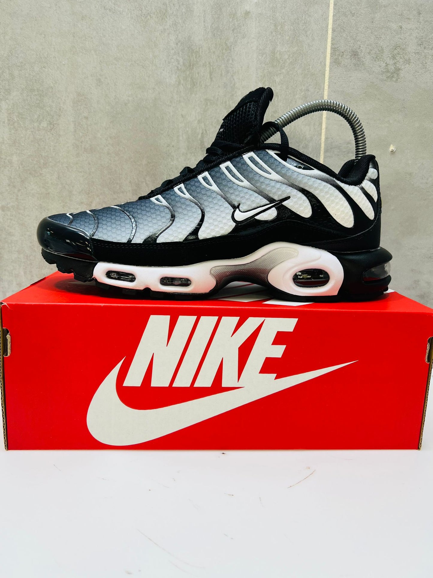 Nike Air Max Plus TN Black Grey White Sneakers