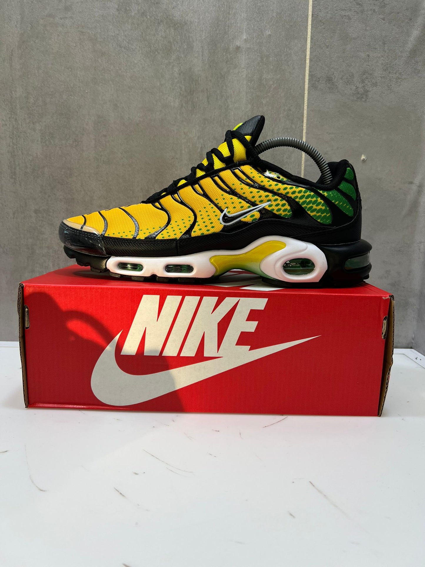 Nike Air Max Plus TNs Sneakers | Yellow Green